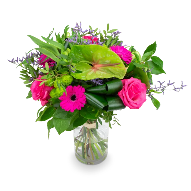 Kytice růžových květů s anthurií